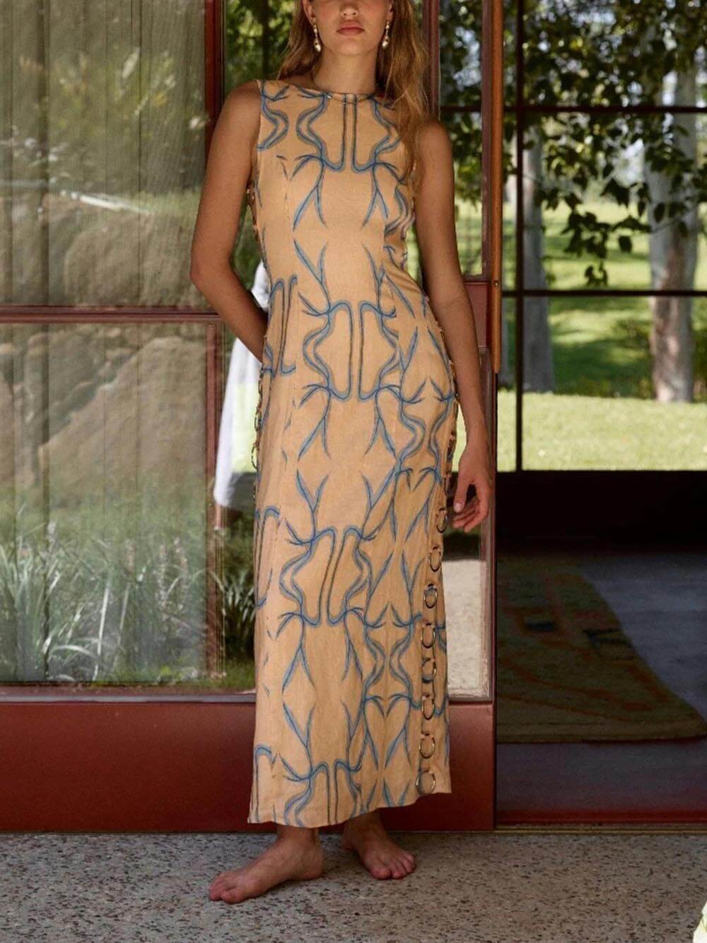 Mouwloze maxi-jurk met borduursels